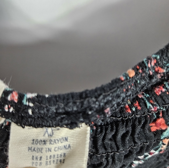 Tilly’s Floral Dress - Picture 3 of 5